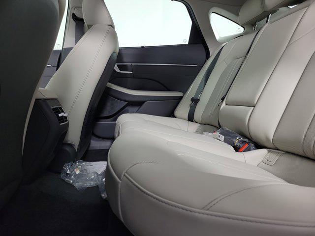 Photo of 2025 Portofino Gray Hyundai SONATA Hybrid