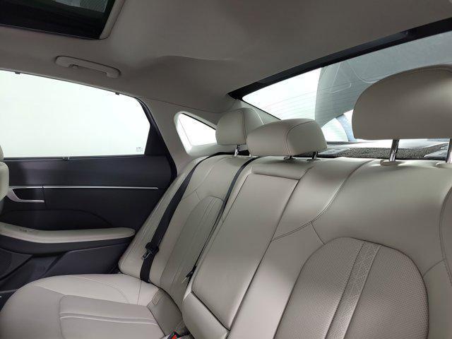 Photo of 2025 Portofino Gray Hyundai SONATA Hybrid