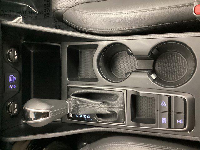 Photo of 2018 Molten Silver Hyundai TUCSON