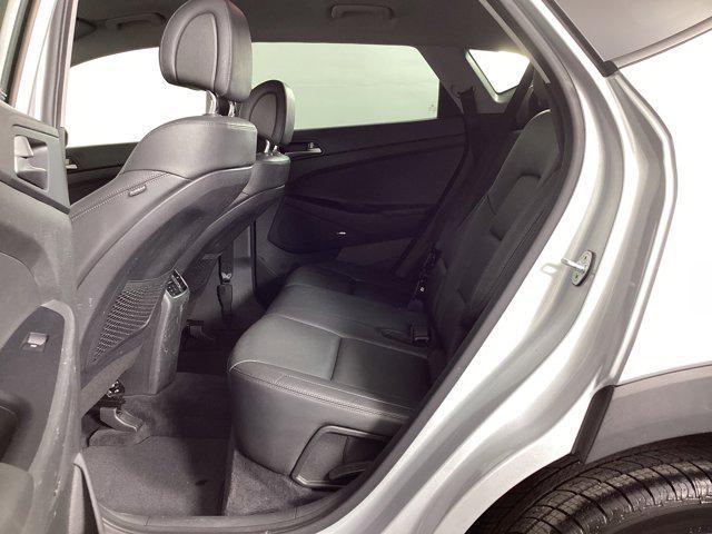 Photo of 2018 Molten Silver Hyundai TUCSON