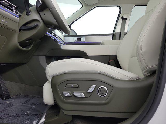 Photo of 2025 Serenity White Hyundai SANTA FE HEV