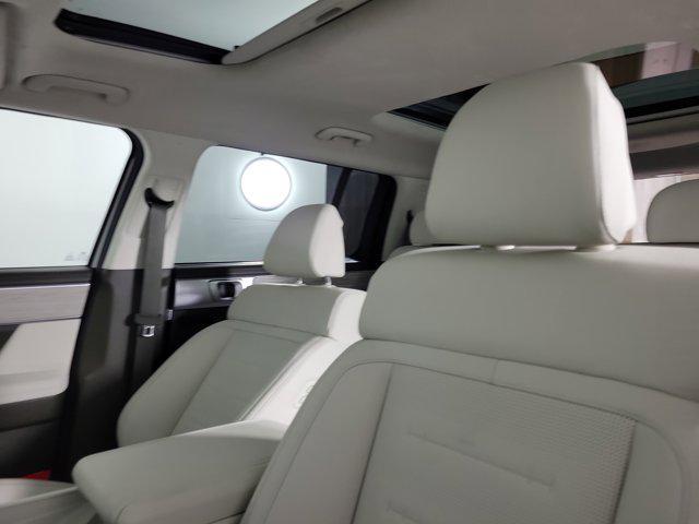 Photo of 2025 Serenity White Hyundai SANTA FE HEV