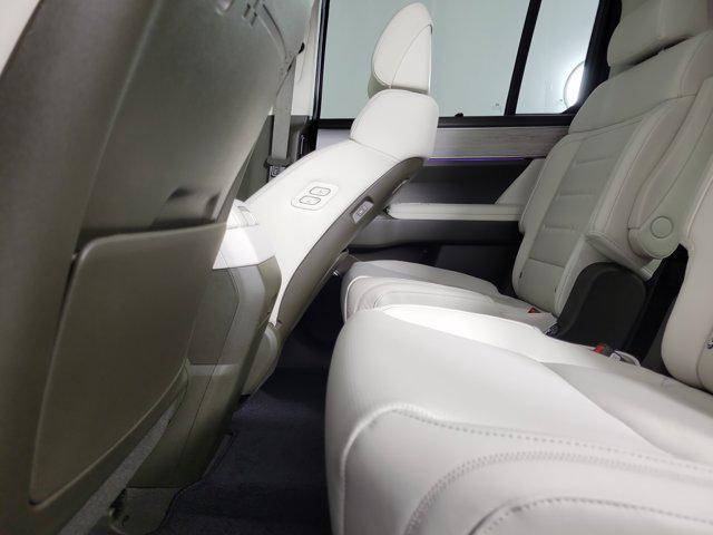 Photo of 2025 Serenity White Hyundai SANTA FE HEV