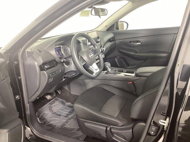 Photo of 2025 Super Black Nissan Sentra