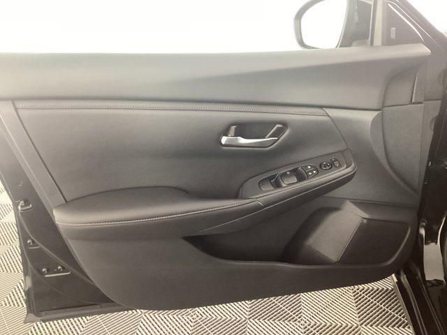 Photo of 2025 Super Black Nissan Sentra