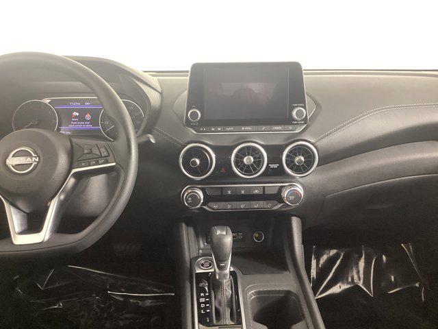 Photo of 2025 Super Black Nissan Sentra
