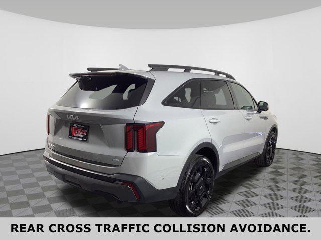 Photo of 2024 Wolf Gray Kia Sorento