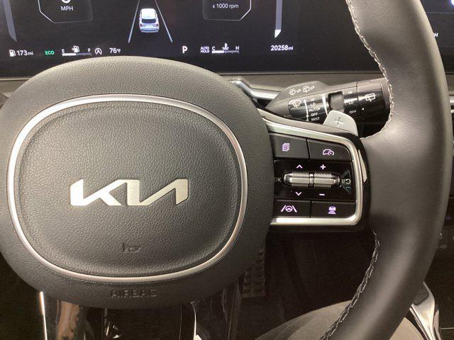 Photo of 2024 Wolf Gray Kia Sorento