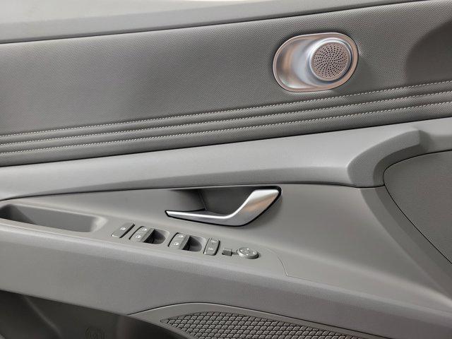 Photo of 2025 Amazon Gray Hyundai ELANTRA HEV