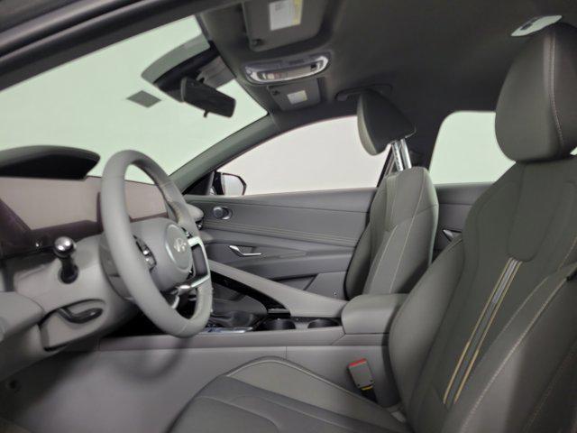 Photo of 2025 Amazon Gray Hyundai ELANTRA HEV