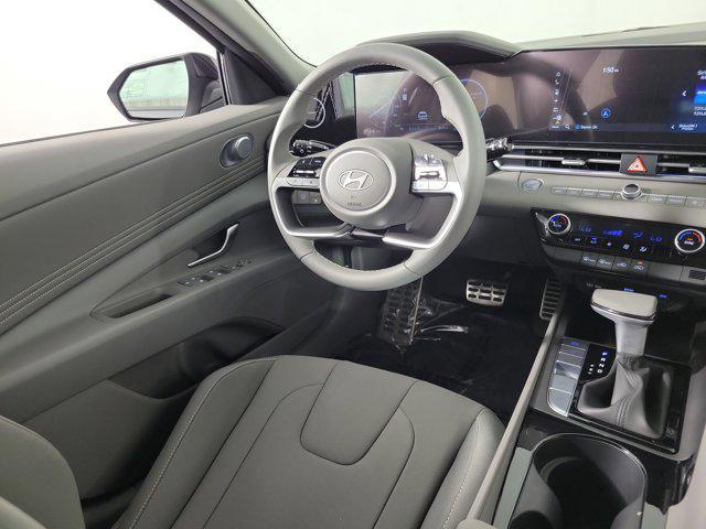 Photo of 2025 Amazon Gray Hyundai ELANTRA HEV