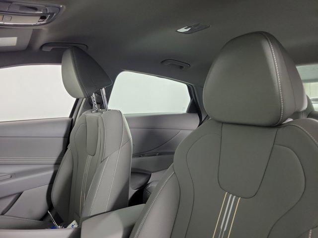 Photo of 2025 Amazon Gray Hyundai ELANTRA HEV