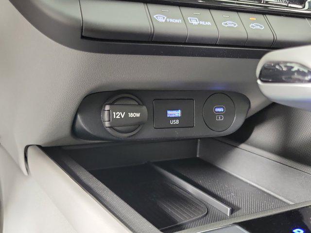 Photo of 2025 Amazon Gray Hyundai ELANTRA HEV