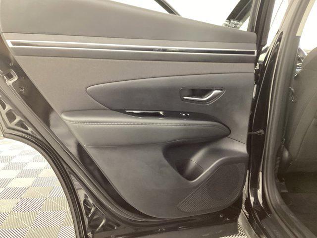 Photo of 2022 Phantom Black Hyundai TUCSON Hybrid