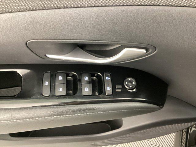 Photo of 2022 Phantom Black Hyundai TUCSON Hybrid
