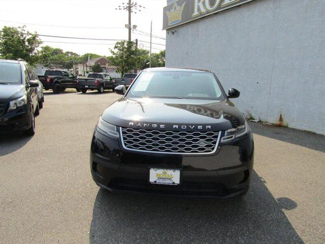 Photo of 2020 Black Land Rover Range Rover Velar