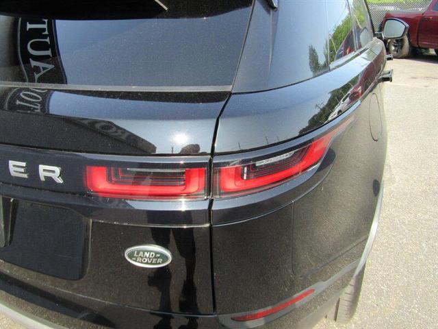 Photo of 2020 Black Land Rover Range Rover Velar