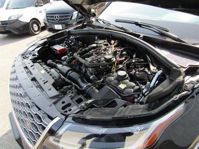 Photo of 2020 Black Land Rover Range Rover Velar