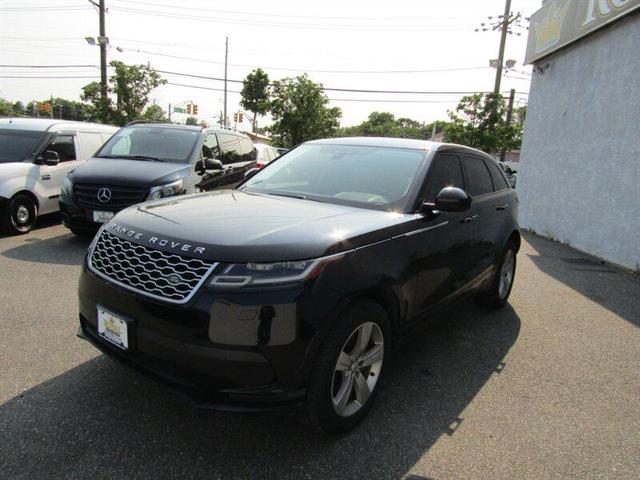 Photo of 2020 Black Land Rover Range Rover Velar