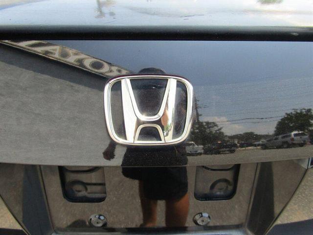 Photo of 2008 Royal Blue Pearl Honda Accord