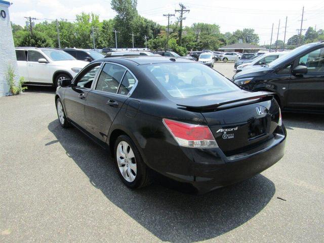 Photo of 2008 Royal Blue Pearl Honda Accord