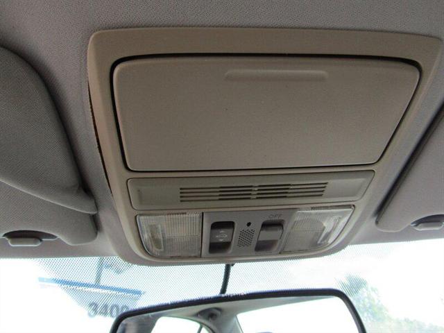 Photo of 2008 Royal Blue Pearl Honda Accord