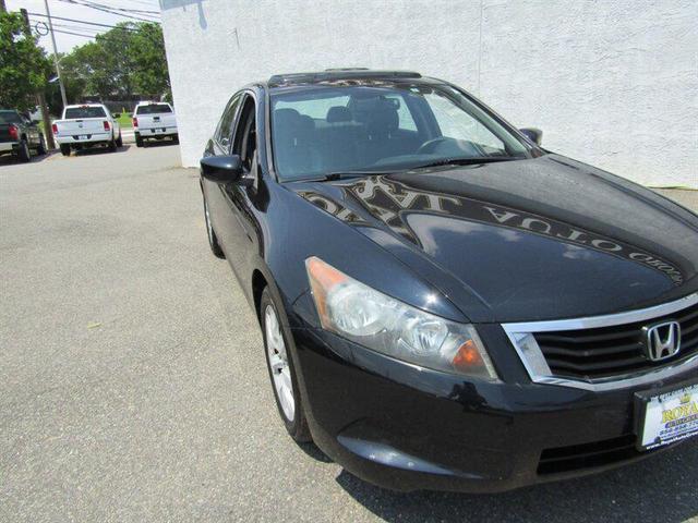 Photo of 2008 Royal Blue Pearl Honda Accord