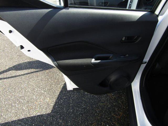 Photo of 2023 Fresh Powder Nissan Kicks