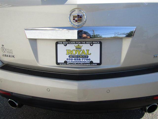 Photo of 2014 Tan Cadillac SRX