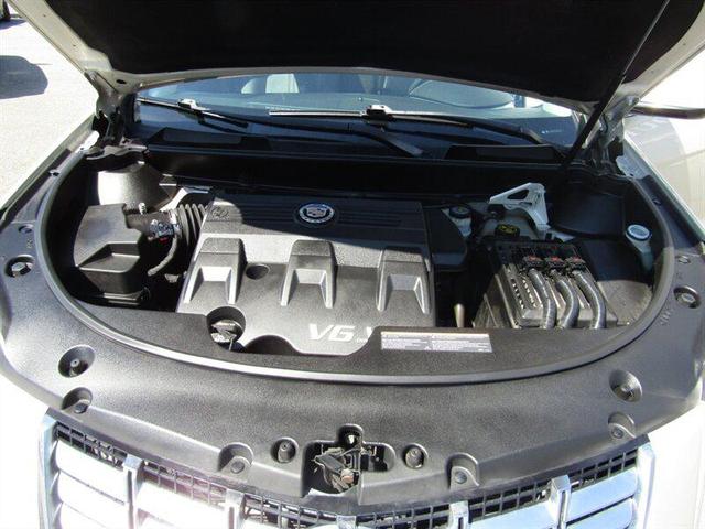 Photo of 2014 Tan Cadillac SRX