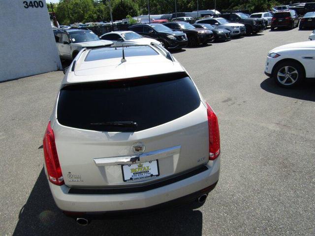Photo of 2014 Tan Cadillac SRX