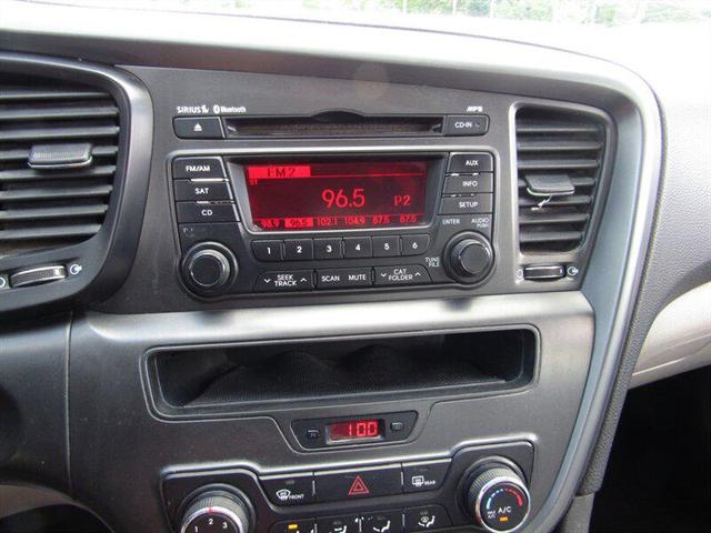 Photo of 2013 Ebony Black Kia Optima