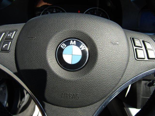 Photo of 2012 Silver BMW 328