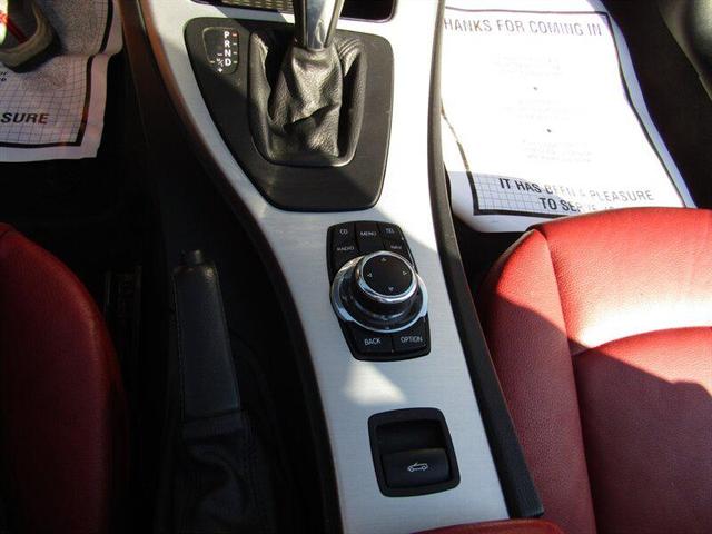 Photo of 2012 Silver BMW 328
