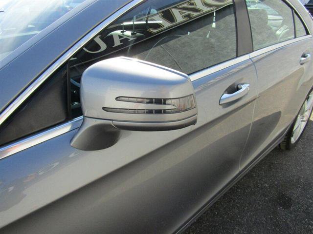 Photo of 2013 Gray Mercedes-Benz CLS-Class