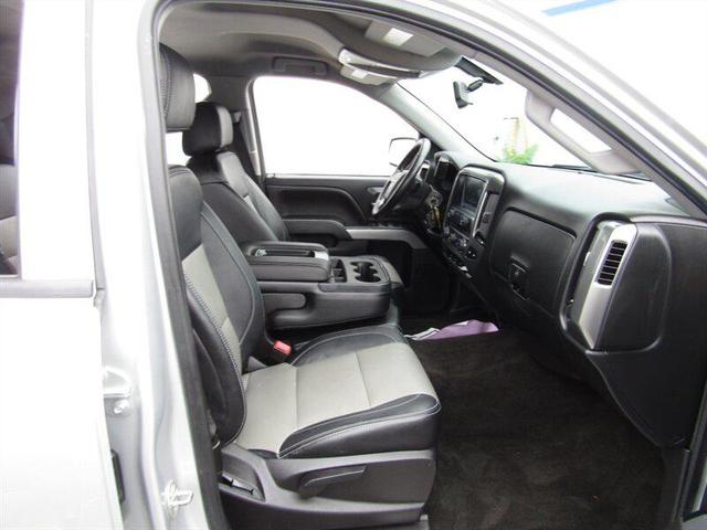 Photo of 2018 Silver Ice Metallic Chevrolet Silverado 1500