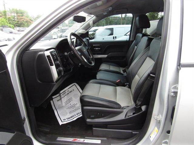 Photo of 2018 Silver Ice Metallic Chevrolet Silverado 1500