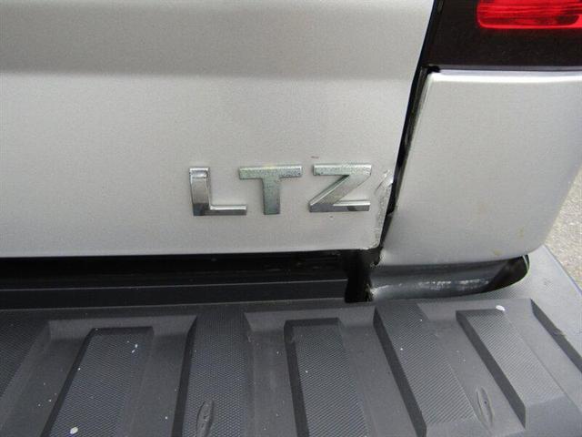 Photo of 2018 Silver Ice Metallic Chevrolet Silverado 1500