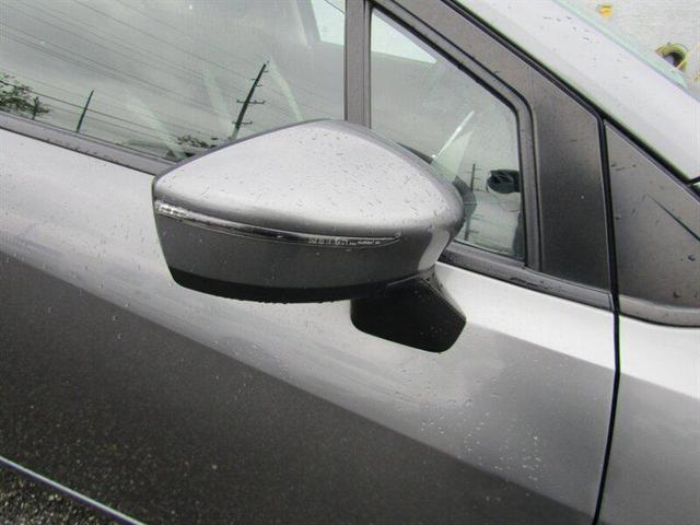 Photo of 2020 Gun Metallic Nissan Versa