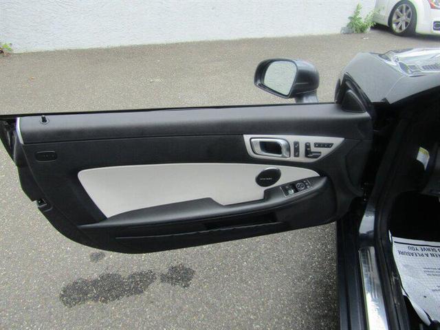 Photo of 2012 Steel Gray Metallic Mercedes-Benz SLK-Class