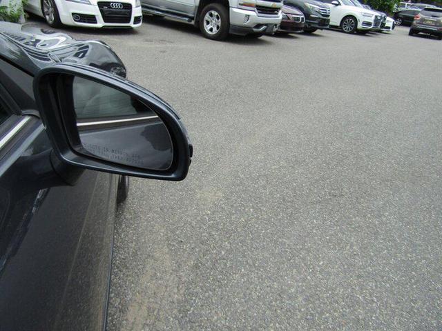 Photo of 2012 Steel Gray Metallic Mercedes-Benz SLK-Class