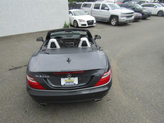 Photo of 2012 Steel Gray Metallic Mercedes-Benz SLK-Class