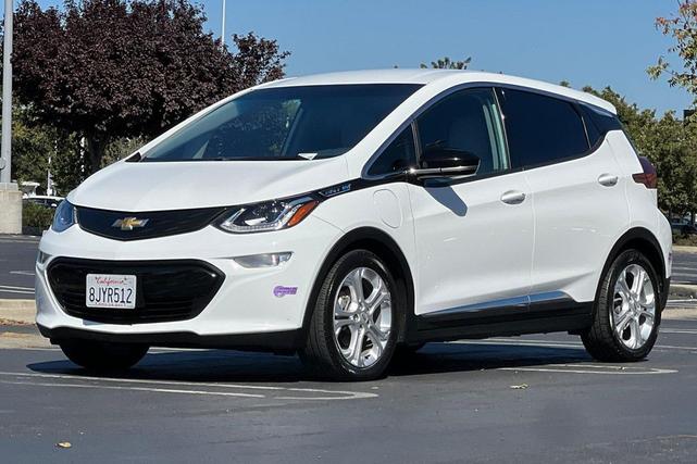 Photo of 2019 Summit White Chevrolet Bolt EV