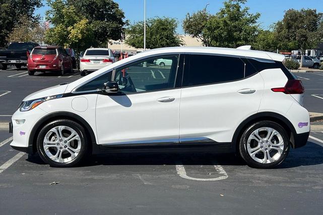 Photo of 2019 Summit White Chevrolet Bolt EV