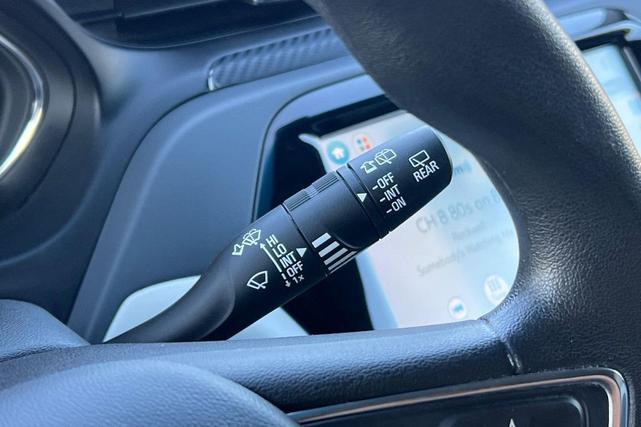 Photo of 2019 Summit White Chevrolet Bolt EV