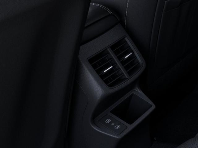 Photo of 2025 Fusion Black Kia Seltos
