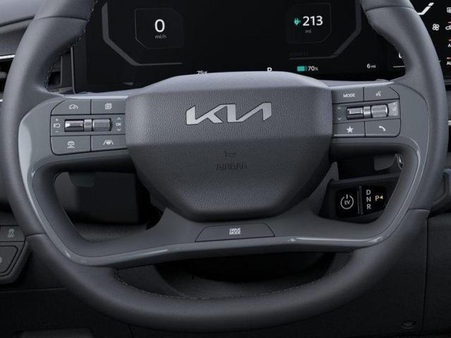 Photo of 2026 White Pearl Kia EV9