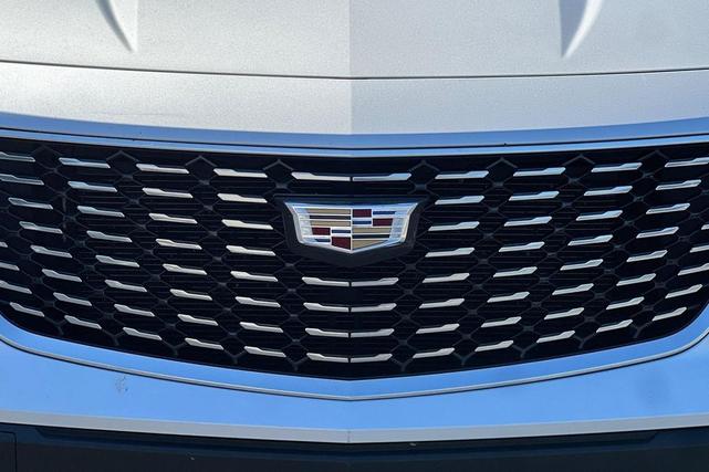 Photo of 2020 Radiant Silver Metallic Cadillac XT4