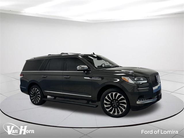 2022 Lincoln Navigator