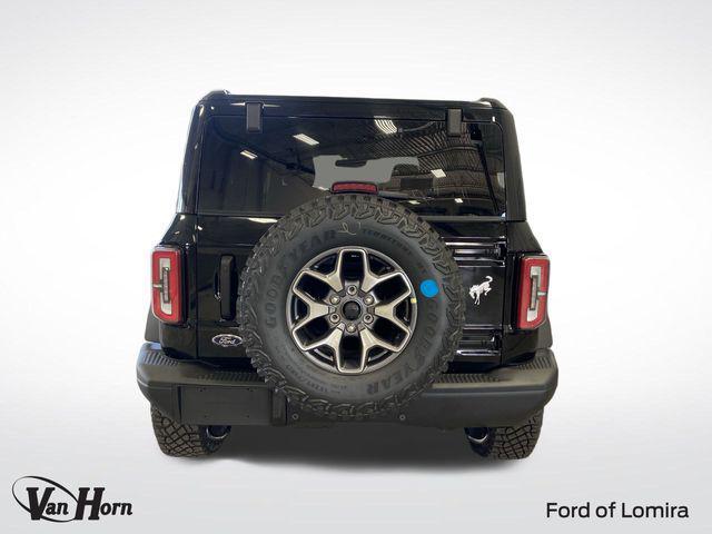 Photo of 2025 Shadow Black Ford Bronco
